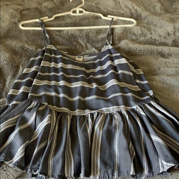 Old Navy Tank - Picture 1 of 3